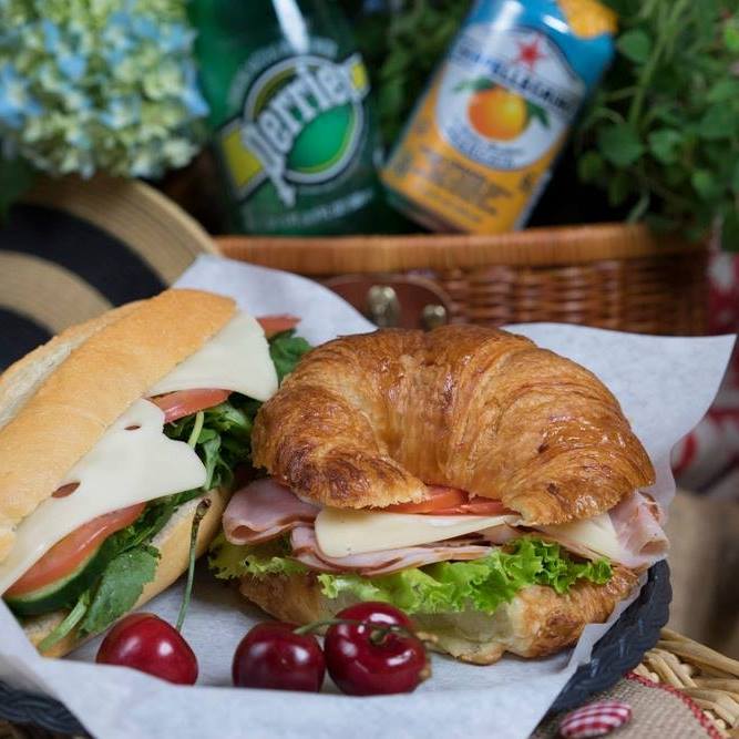 Turkey croissant sandwich